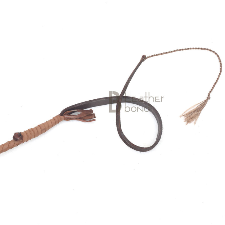 Close-up of leather fall and nylon cracker – LB Whip - Leather Bond - LBs Whip